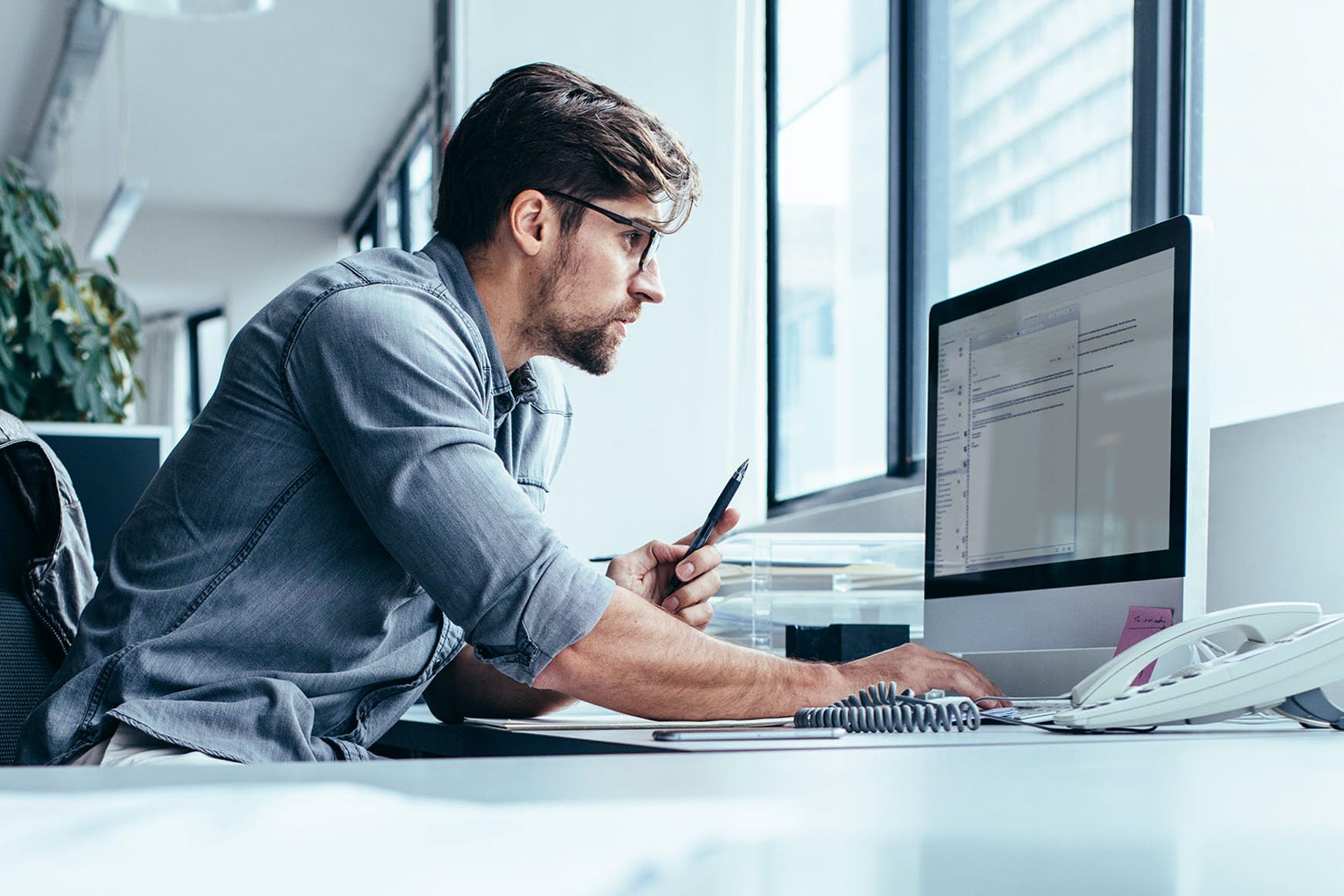 How to Get Into Digital Marketing with No Experience A Practical Roadmap for Beginners