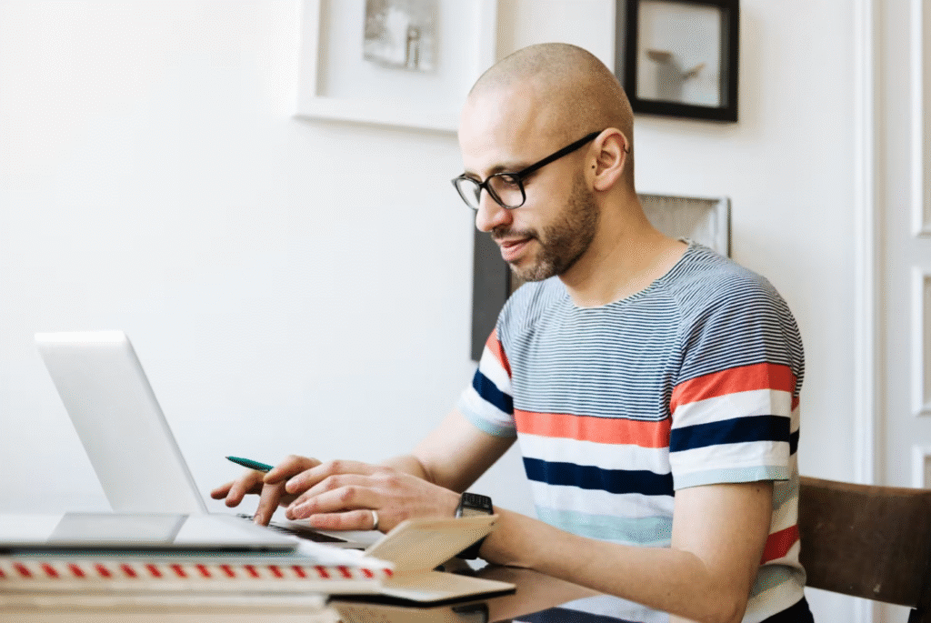 How to Switch Careers to Tech and Earn £5K a Month